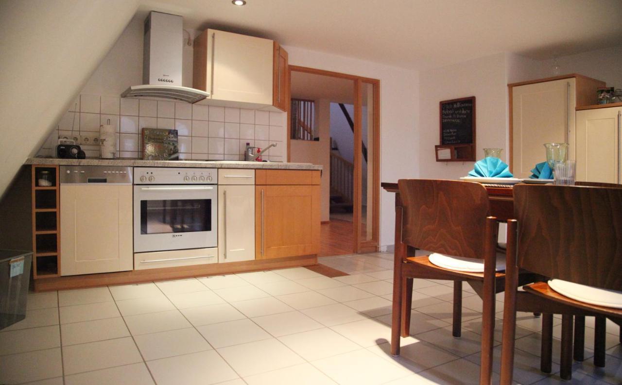 Wunderschoene Dachgeschoss - Maisonette Rostock Luaran gambar