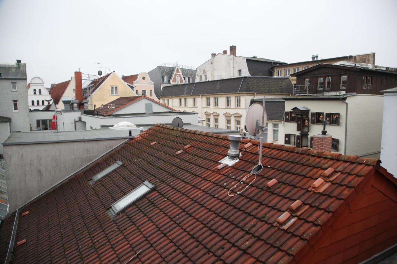 Wunderschoene Dachgeschoss - Maisonette Rostock Luaran gambar